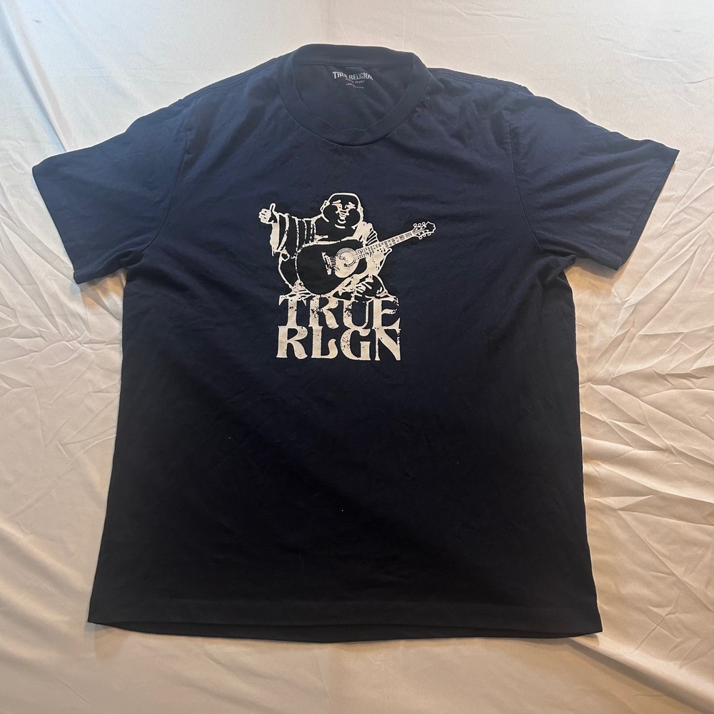 True Religion Mens Buddha Guitar Graphic T-Shirt Navy Blue Large Distressed Logo